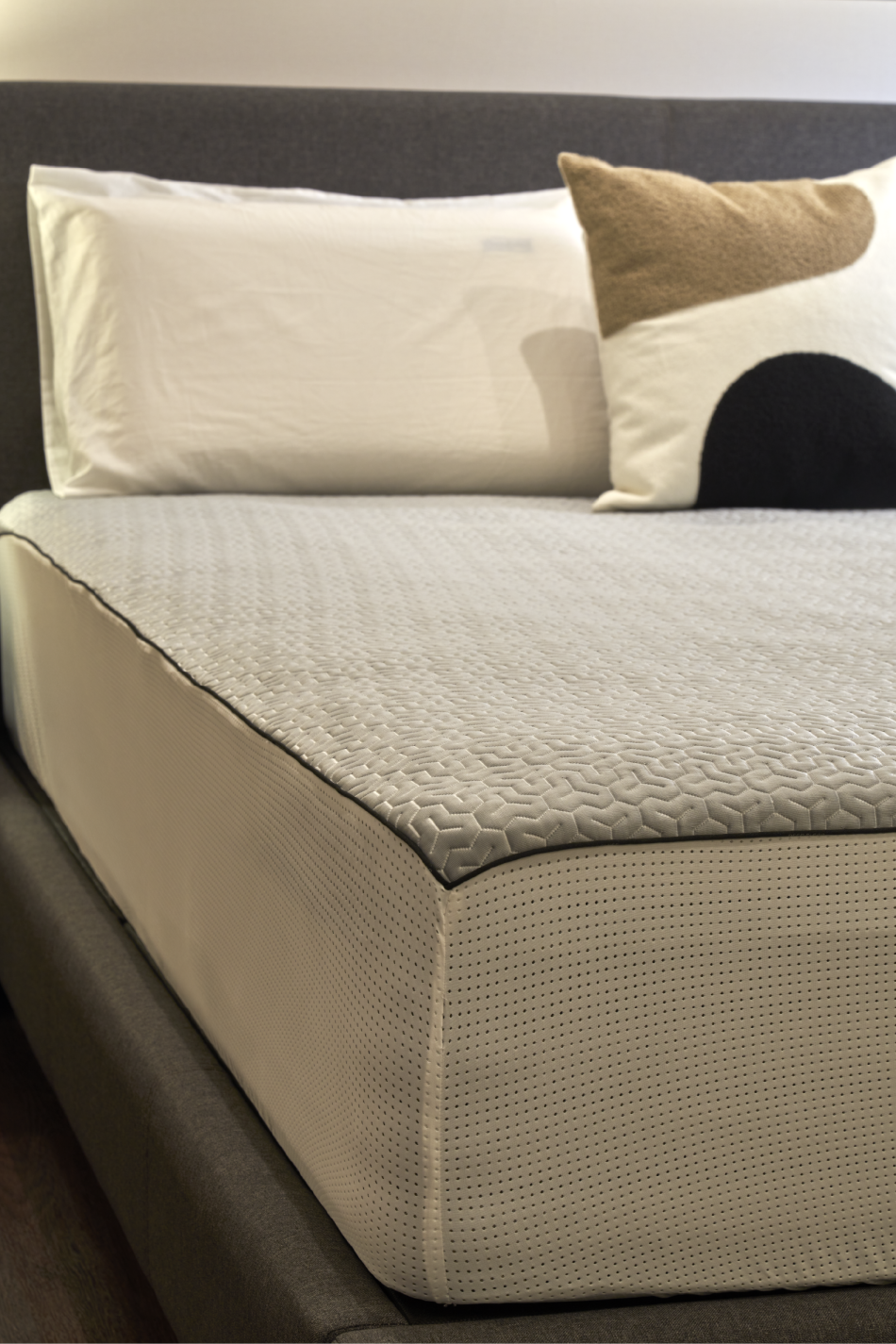 Ice Luxe Mattress Protector